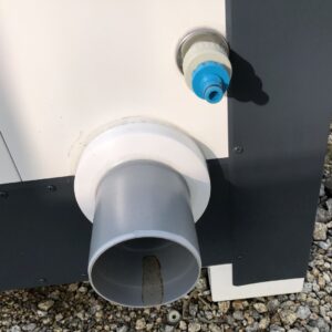 Contentor sanitário com duche, lavatório e sanita