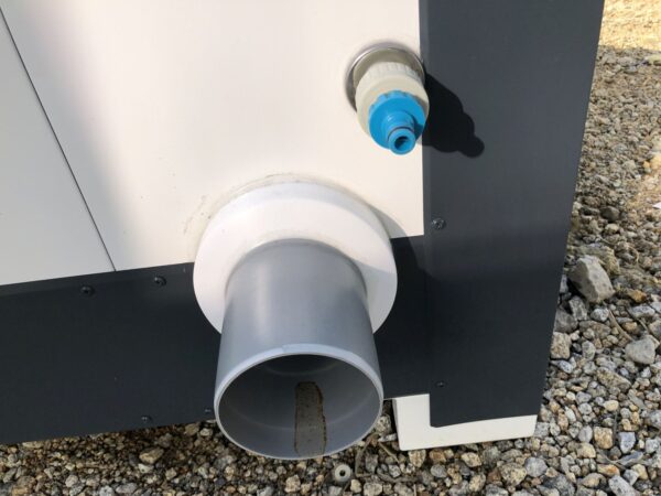 Contentor sanitário com duche, lavatório e sanita